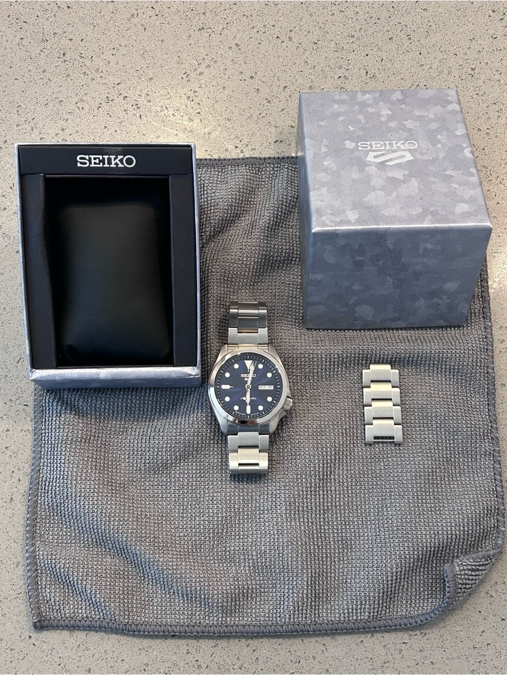 Seiko SRPE53J DressKX Blue Dial
